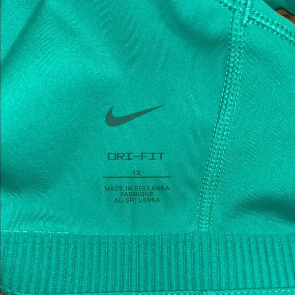 Nike Green Sports Bra - Picture 4 of 4